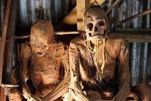 mummies-oiwa--Papua New Guinea